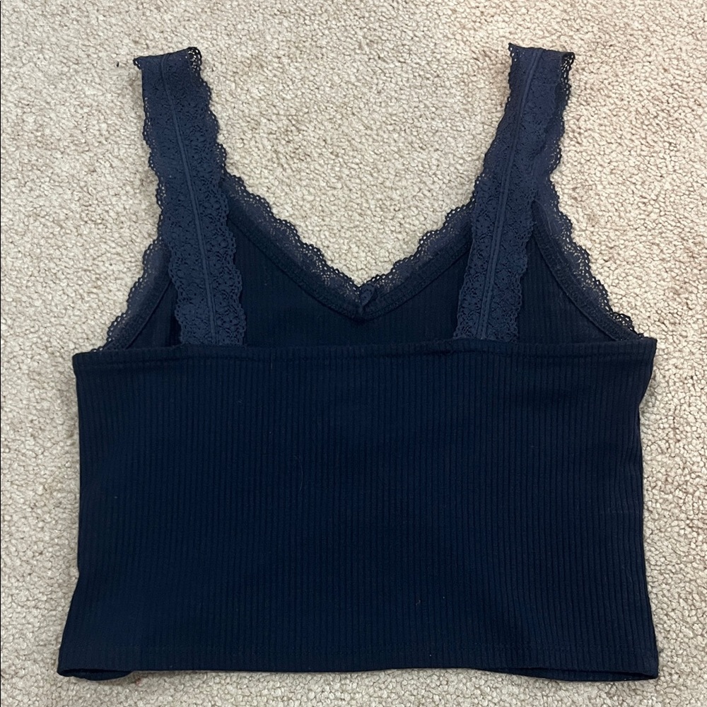 American Eagle Outfitters Black Lace Camisole - Picture 2 of 3